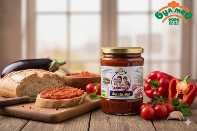 Лютеница Фамилна БУЛМЕД (560 гр) – Истинският Вкус на Доматите и Чушките Лютеница Фамилна БУЛМЕД (560 гр) – Истинският Вкус на Доматите и Чушките