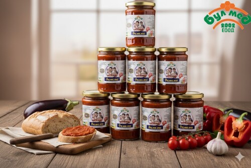 Лютеница Фамилна БУЛМЕД (560 гр) – Истинският Вкус на Доматите и Чушките